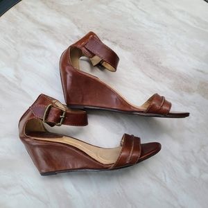 Frye Carol Leather Wedge Sandal, Redwood